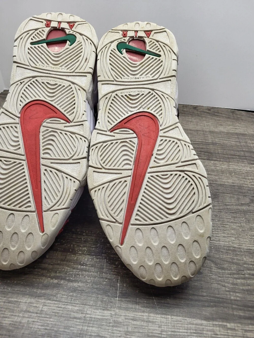 Nike Boys Air More Uptempo DV2205-600 Red Basketball Shoes Sneakers Size 5 Y